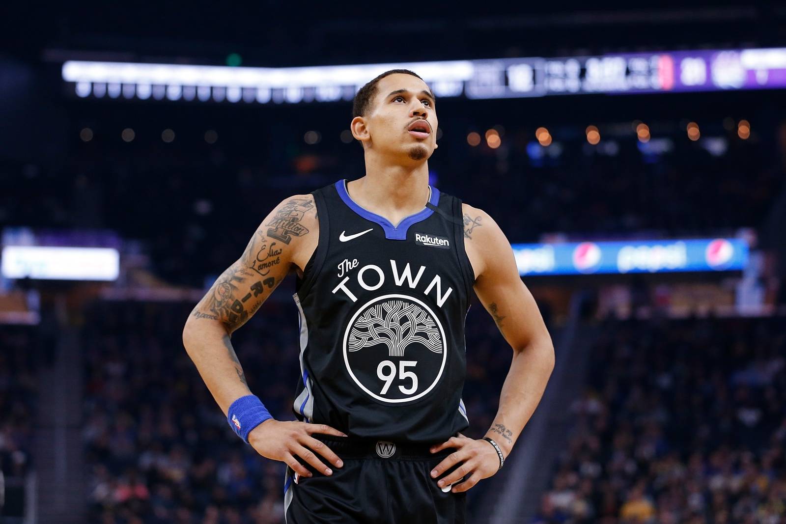 还是关注西 还是关注西